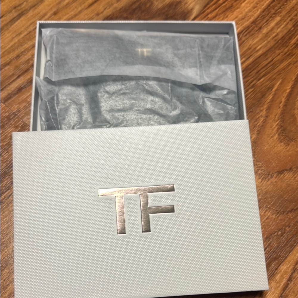 Tom Ford Black Pouch - Picture 4 of 4